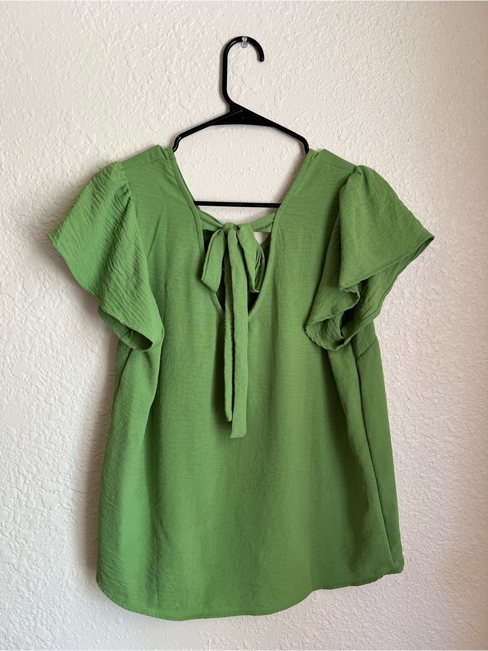 Green Tie-Back Flutter Sleeve Women's Top
